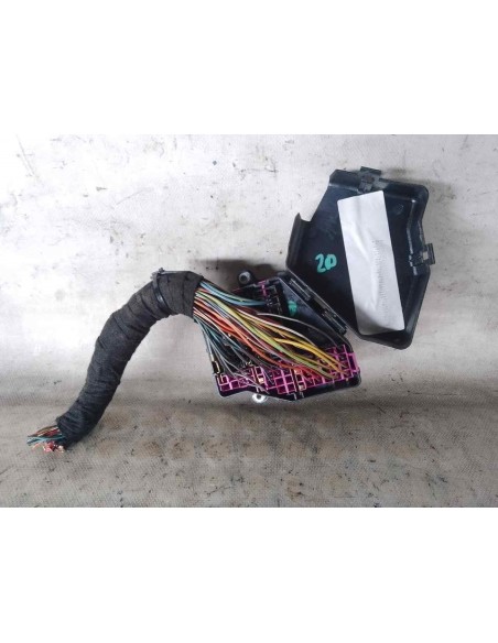 CAJA RELES / FUSIBLES AUDI A4 AVANT (B5) - 231416