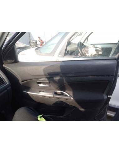 GUARNECIDO PUERTA DELANTERA DERECHA MITSUBISHI...