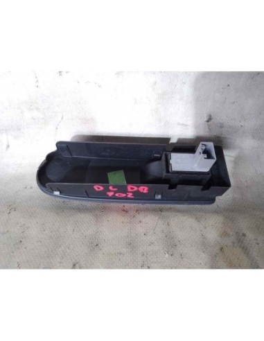 MANDO ELEVALUNAS DELANTERO DERECHO VOLKSWAGEN...