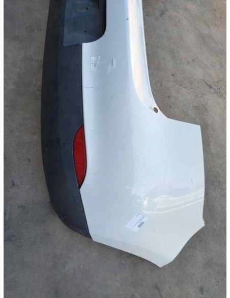 PARAGOLPES TRASERO RENAULT MEGANE III BERLINA 5P - 250100