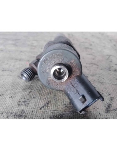 INYECTOR OPEL VIVARO - 215664