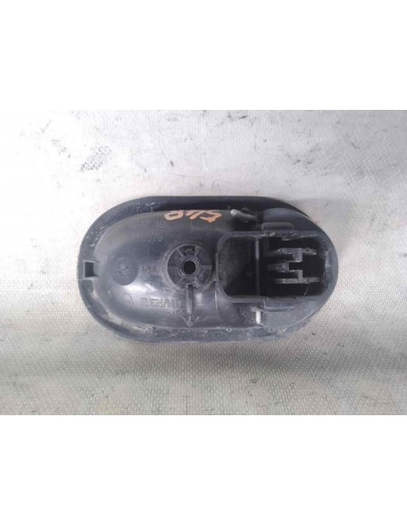 MANETA INTERIOR DELANTERA IZQUIERDA   - 190734