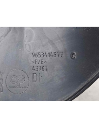 MOLDURA PARAGOLPE DELANTERA DERECHA PEUGEOT 307...