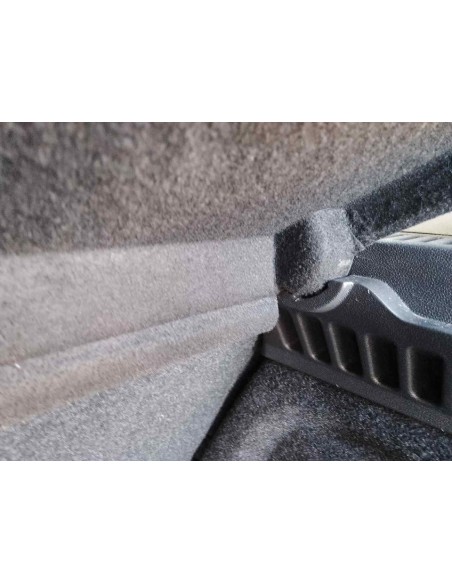 BANDEJA TRASERA RENAULT CLIO III - 213938