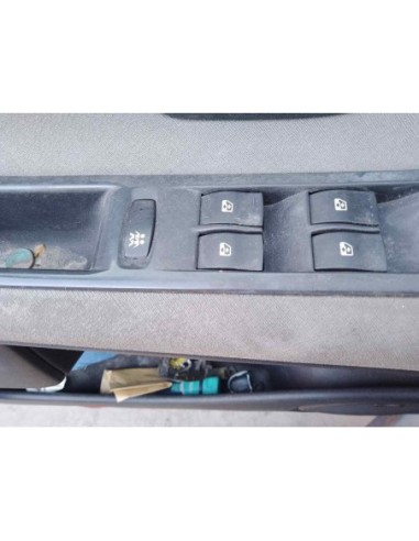 MANDO ELEVALUNAS DELANTERO IZQUIERDO RENAULT...