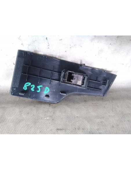 MANDO ELEVALUNAS DELANTERO DERECHO SEAT ARONA (KJ) - 227162