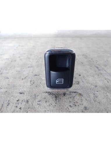 MANDO ELEVALUNAS DELANTERO DERECHO...