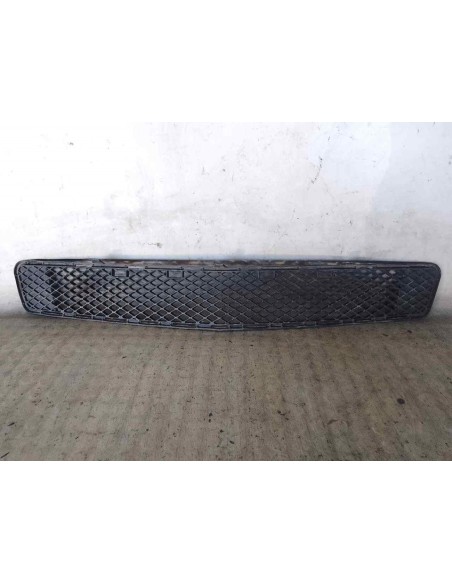REJILLA PARAGOLPES DELANTERO MERCEDES-BENZ CLASE C (BM 205) BERLINA - 193709