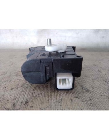 MOTOR TRAMPILLA CALEFACCION TOYOTA COROLLA...