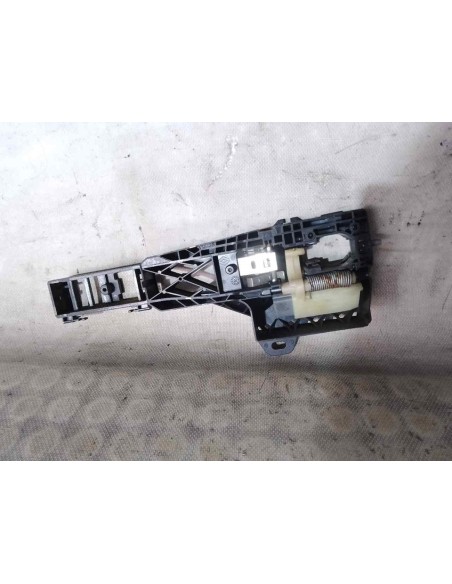 SOPORTE MANETA EXTERIOR DELANTERA DERECHA RENAULT MEGANE IV SPORT TOURER - 216936