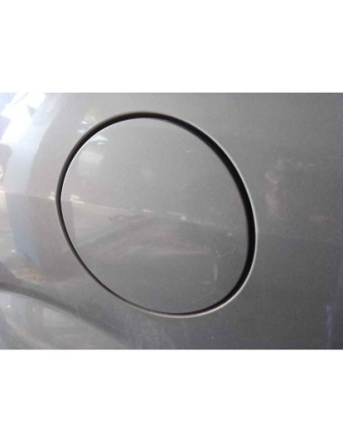 TAPA EXTERIOR COMBUSTIBLE TOYOTA COROLLA VERSO...