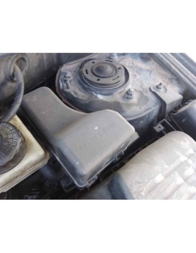 CAJA RELES / FUSIBLES TOYOTA AVENSIS BERLINA...