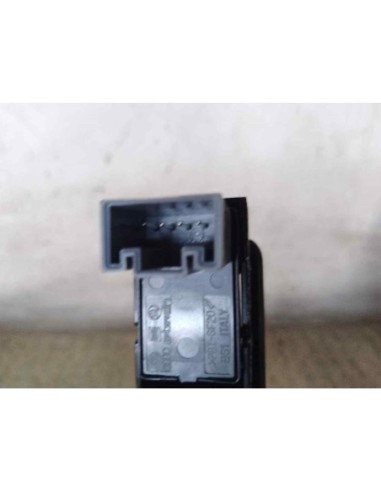 MANDO ELEVALUNAS TRASERO DERECHO VOLKSWAGEN...