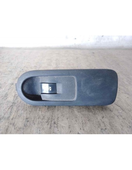 MANDO ELEVALUNAS DELANTERO DERECHO RENAULT SCENIC II (JM) - 202062