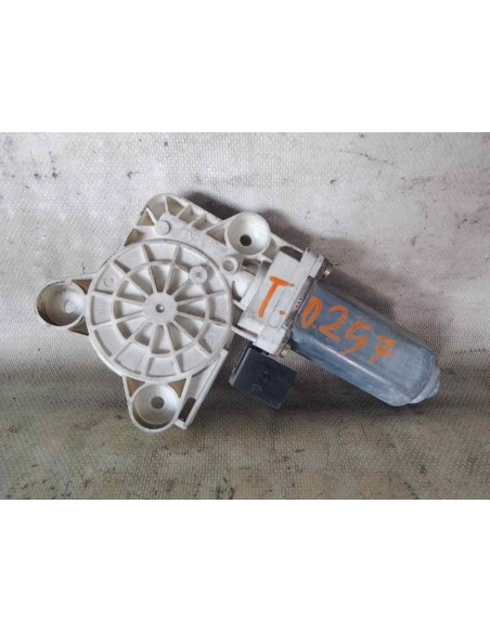 MOTOR ELEVALUNAS TRASERO DERECHO MERCEDES-BENZ CLASE E (BM 211) BERLINA - 239542