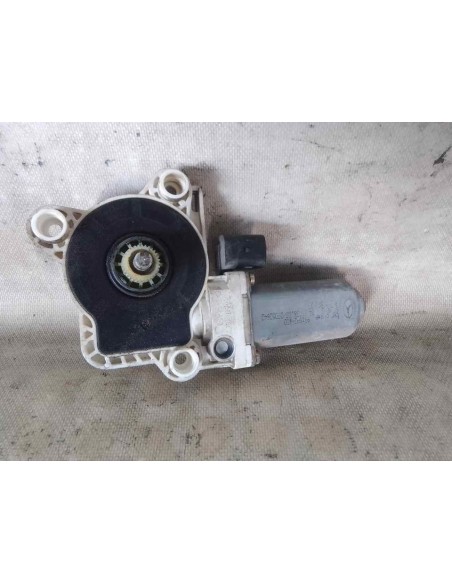 MOTOR ELEVALUNAS TRASERO DERECHO MERCEDES-BENZ CLASE E (BM 211) BERLINA - 239542