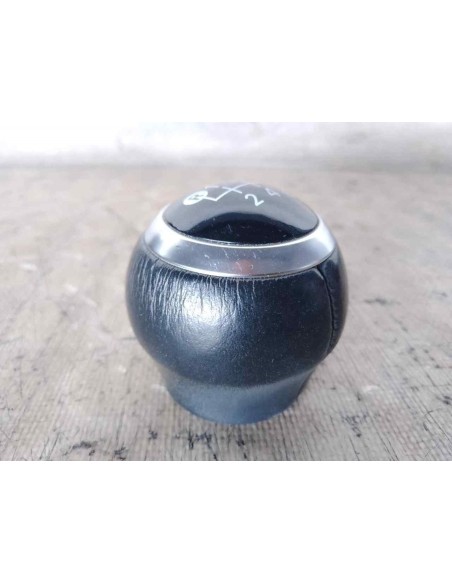 POMO PALANCA CAMBIO TOYOTA YARIS (XP13) - 194655