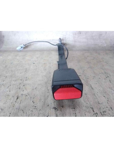 ENGANCHE CINTURON DELANTERO IZQUIERDO RENAULT CLIO IV - 205023