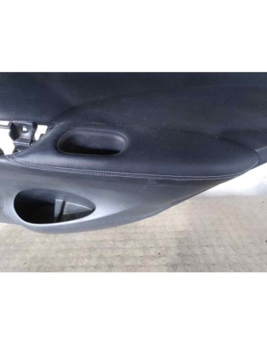 GUARNECIDO PUERTA TRASERA DERECHA NISSAN PULSAR...