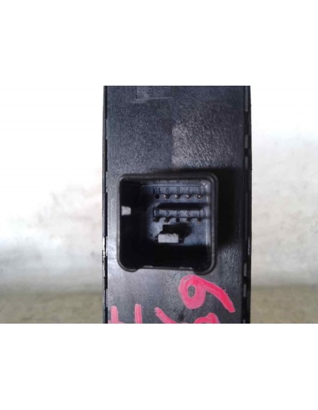 MANDO ELEVALUNAS DELANTERO IZQUIERDO VOLKSWAGEN POLO V (6R1) - 204139