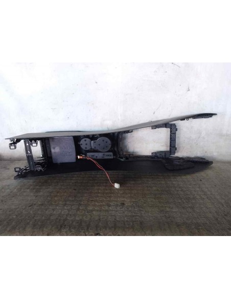 APOYABRAZOS CENTRAL AUDI A5 COUPE (8T) - 195986