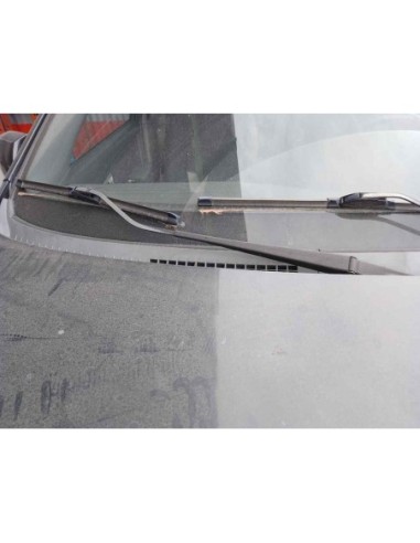 BRAZO LIMPIA DELANTERO DERECHO KIA CARENS (RS)...