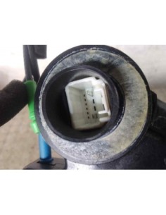 CERRADURA PUERTA TRASERA DERECHA TOYOTA AVENSIS BERLINA... 2