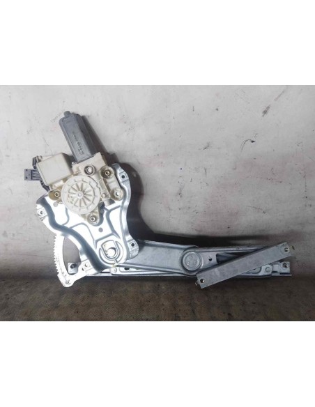 ELEVALUNAS DELANTERO DERECHO TOYOTA AVENSIS BERLINA (T25) - 194966