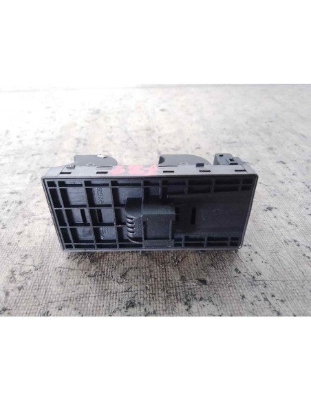 MANDO ELEVALUNAS DELANTERO IZQUIERDO AUDI A3 (8P1) - 220330