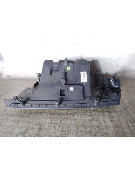 GUANTERA VOLVO C30 - 197731