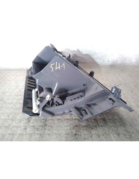 GUANTERA VOLVO C30 - 197731