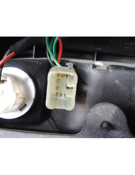 PILOTO TRASERO IZQUIERDO HYUNDAI ACCENT (X3) - 221442