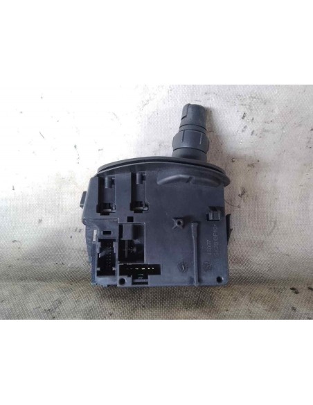 MANDO LIMPIA RENAULT CLIO III - 214183