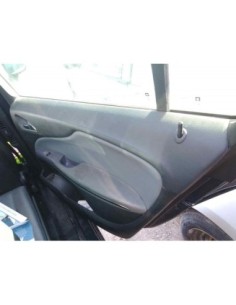 GUARNECIDO PUERTA TRASERA DERECHA OPEL ZAFIRA C TOURER -...