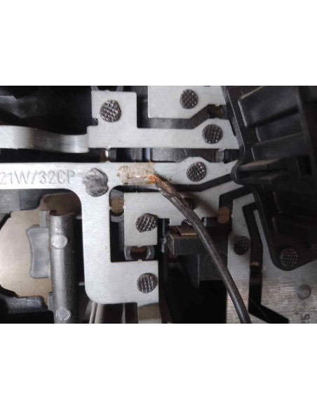 PORTALAMPARAS BMW SERIE 3 BERLINA (E46) - 240532