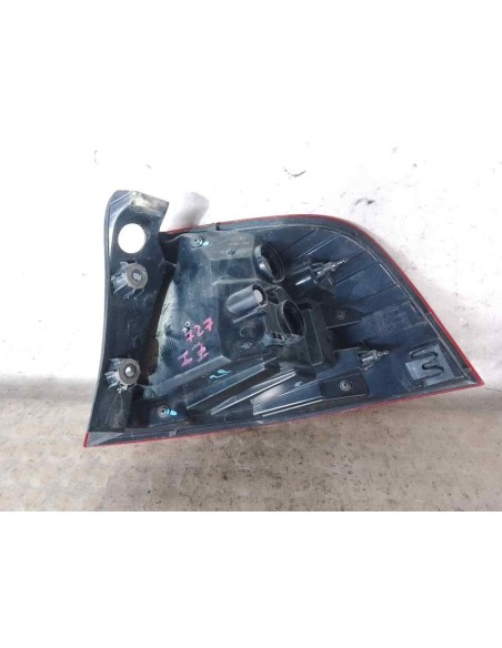 PILOTO TRASERO IZQUIERDO KIA RIO (UB) - 210498