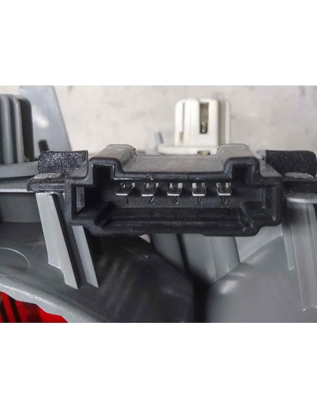 PILOTO TRASERO DERECHO MERCEDES-BENZ CLASE E (BM 210) BERLINA - 238750