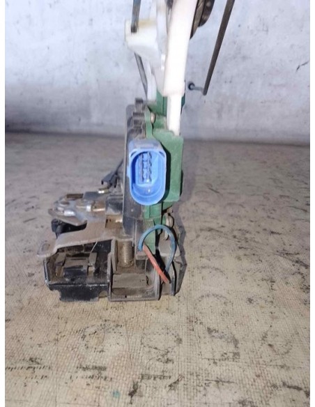 CERRADURA PUERTA DELANTERA DERECHA SEAT IBIZA (6L1) - 241477