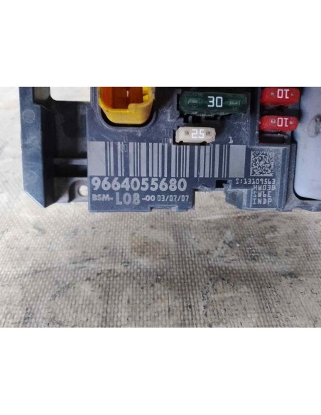 CAJA RELES / FUSIBLES CITROEN C4 PICASSO - 215558
