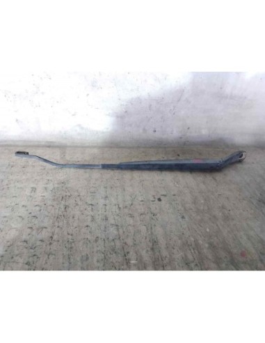 BRAZO LIMPIA DELANTERO DERECHO NISSAN NOTE...