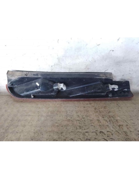 PILOTO TRASERO IZQUIERDO FORD FOCUS BERLINA (CAP) - 186666