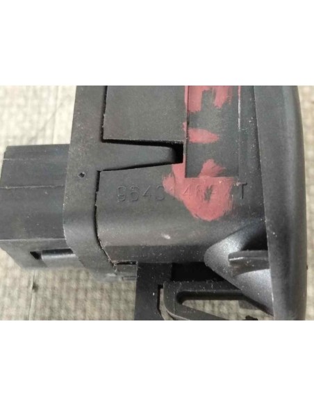 MANDO ELEVALUNAS DELANTERO DERECHO CITROEN C3 - 121535