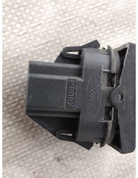 MANDO ELEVALUNAS TRASERO DERECHO FORD MONDEO BERLINA (GE) - 113898