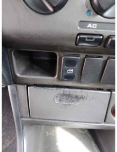 MANDO ELEVALUNAS DELANTERO DERECHO SEAT TOLEDO (1L) - 135344