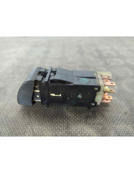 INTERRUPTOR SKODA FELICIA COMBI (795) - 130302