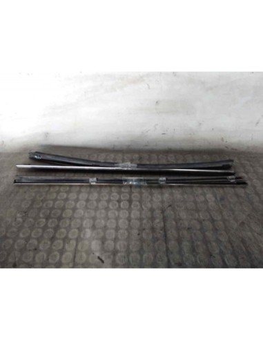 MOLDURAS DELANTERAS MERCEDES-BENZ CLASE E (BM...