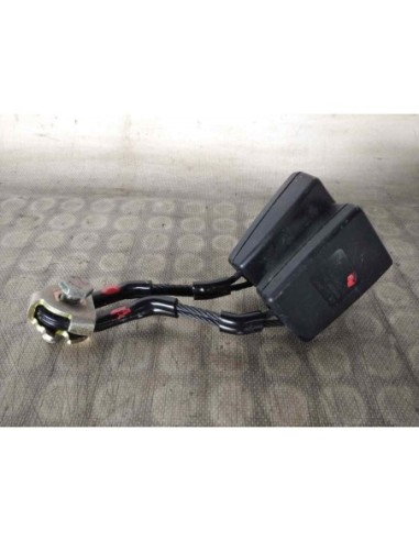 NO IDENTIFICADO VOLKSWAGEN GOLF IV BERLINA...