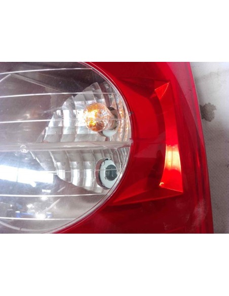 PILOTO TRASERO DERECHO RENAULT CLIO II FASE II (B/CB0) - 117558