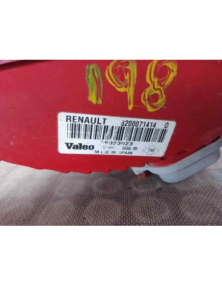 PILOTO TRASERO DERECHO RENAULT CLIO II FASE II (B/CB0) - 117558