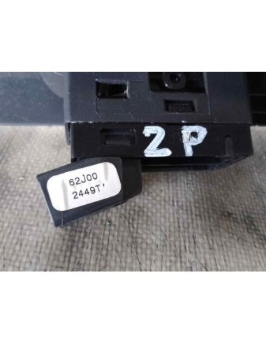 MANDO ELEVALUNAS DELANTERO DERECHO SUZUKI SWIFT...